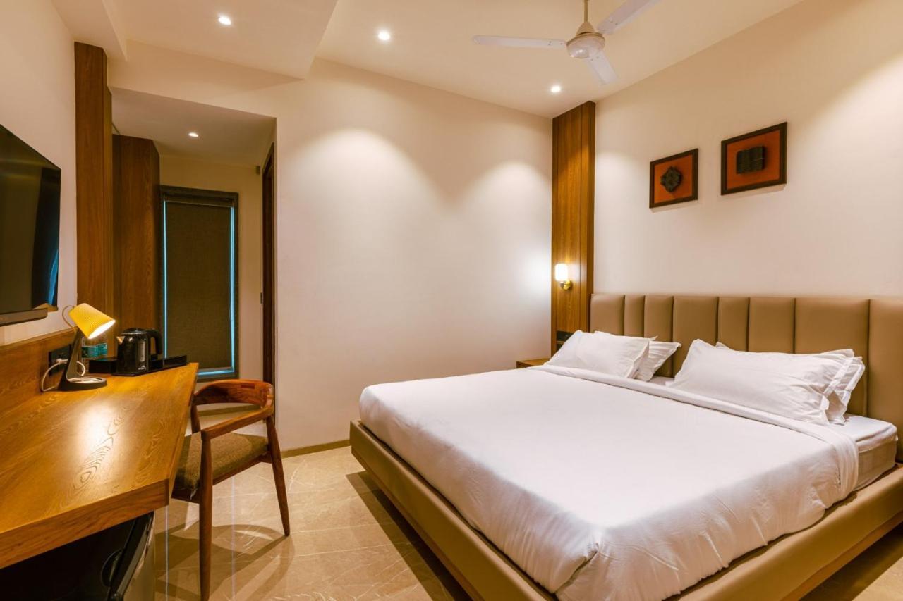 Avana- A Boutique Hotel Hyderabad Bagian luar foto